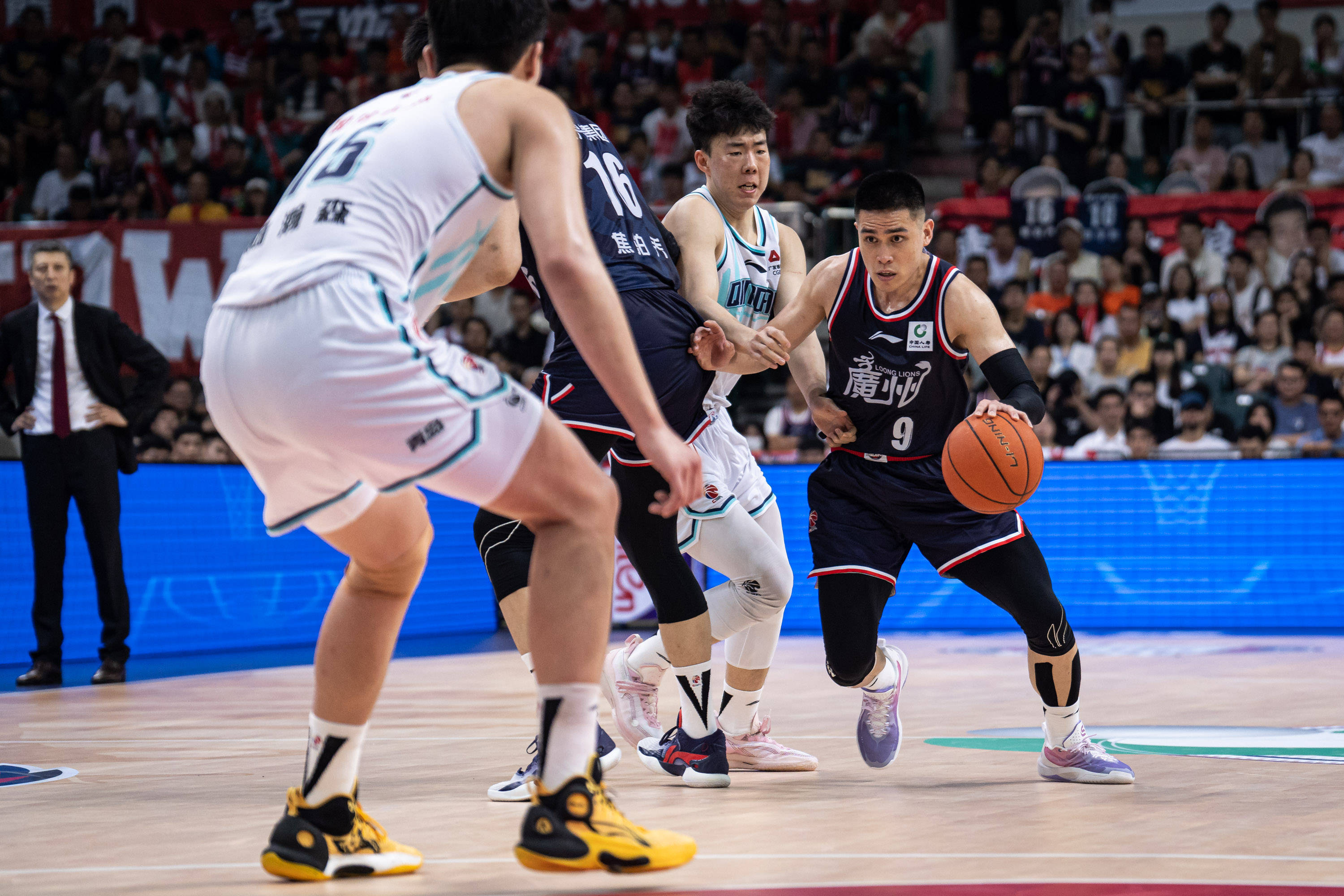 萨比策膝盖 萨比策膝盖