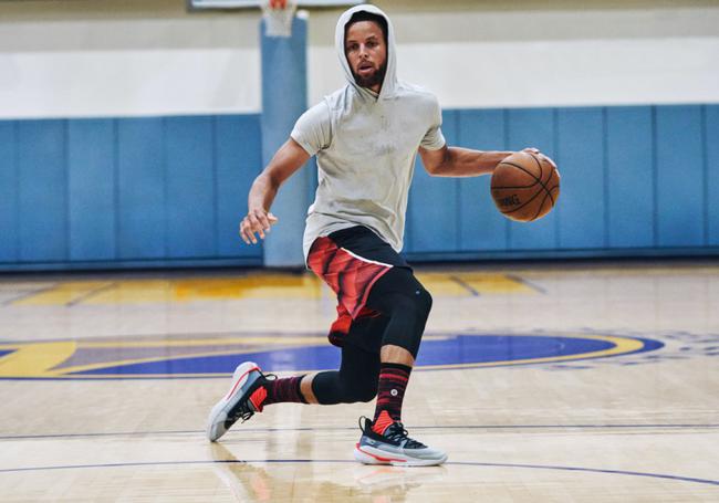 与队员之间 与队员之间